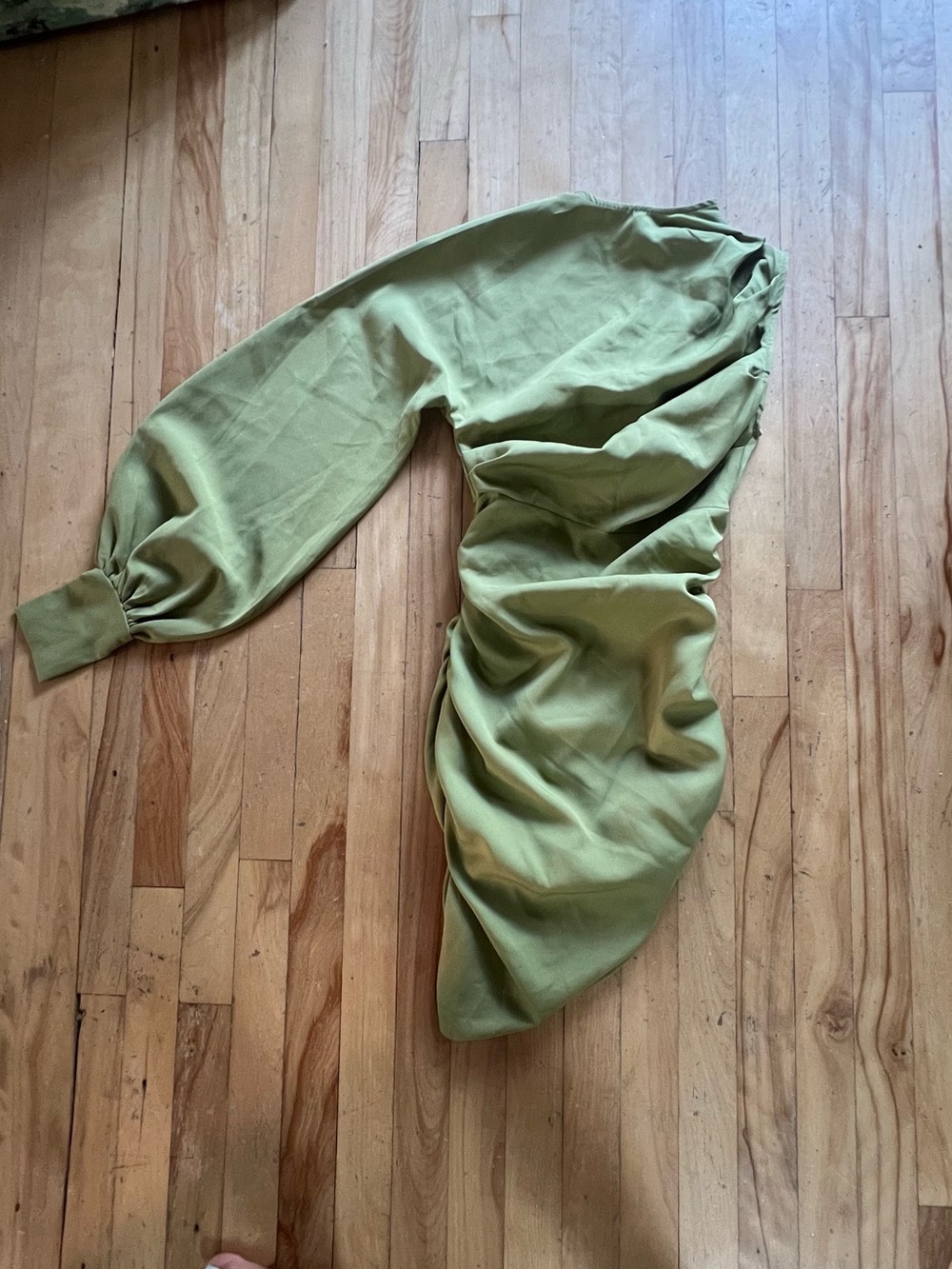 PrettyLittleThing Olive Green Draped Sleeve Blouse
